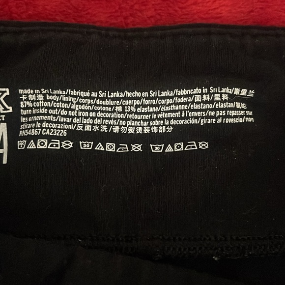 Pink from Victoria Secret yoga pants with snowflake pattern on ankles - Picture 5 of 6